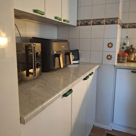 Cozy And Family Friendly Lägenhet Rovaniemi