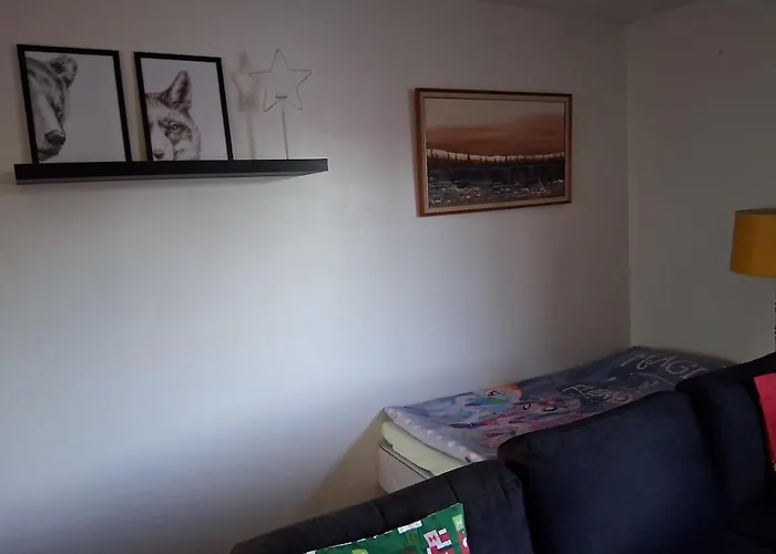 Cozy And Family Friendly דירה